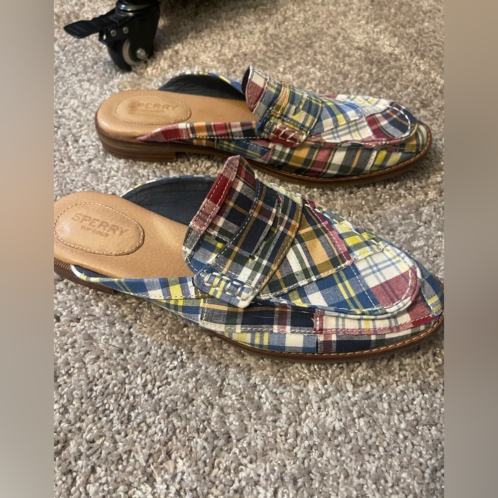 Sperry Seaport Fina mules in a multicolor madras plaid fabric - Picture 2 of 6